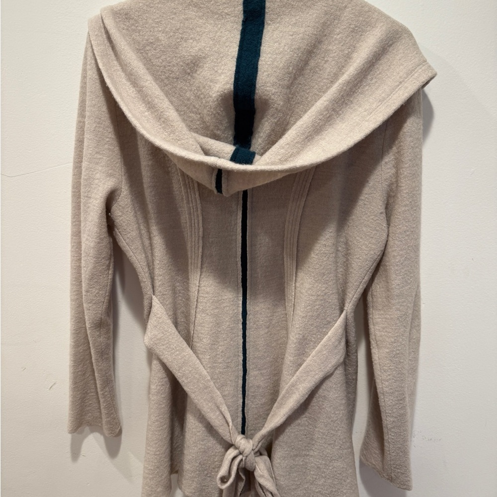Anthropologie Cream Cardigan - Picture 4 of 4